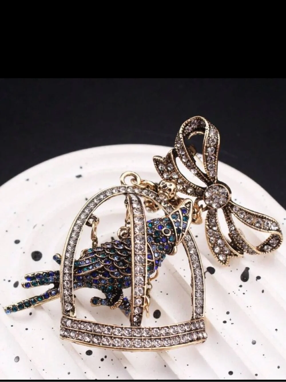 STUNNING-Large Crystal Parrot in Cage Brooch with Bow - Gold Tone